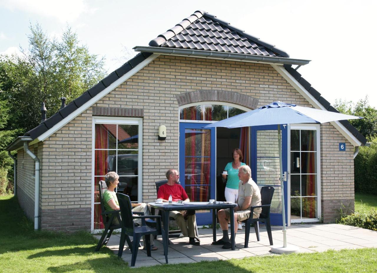Roompot Recreatiepark De Tolplas Vriezenveen Exterior foto
