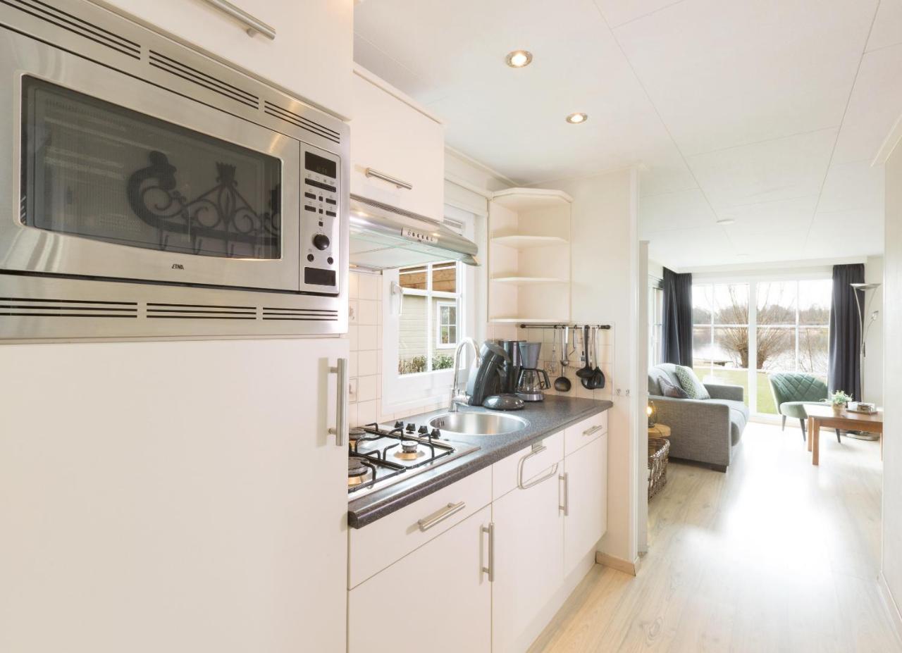 Roompot Recreatiepark De Tolplas Vriezenveen Exterior foto